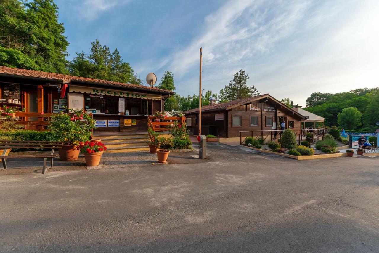 Camping Village Mugello Verde San Piero a Sieve Exterior photo